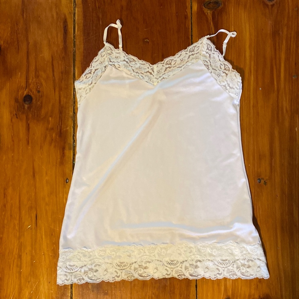 White lace spaghetti strap tank women’s size S WHBM